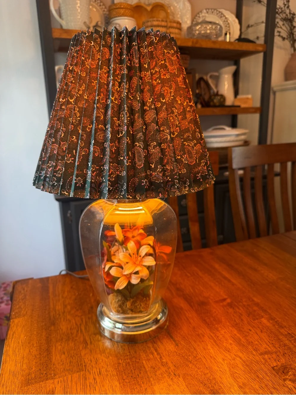 N/A elegant table
